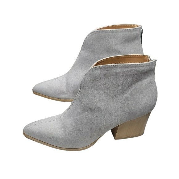 Qupid Bootie Gray Suede Point Toe ,Silver Zip Back Size 8 - Picture 3 of 9